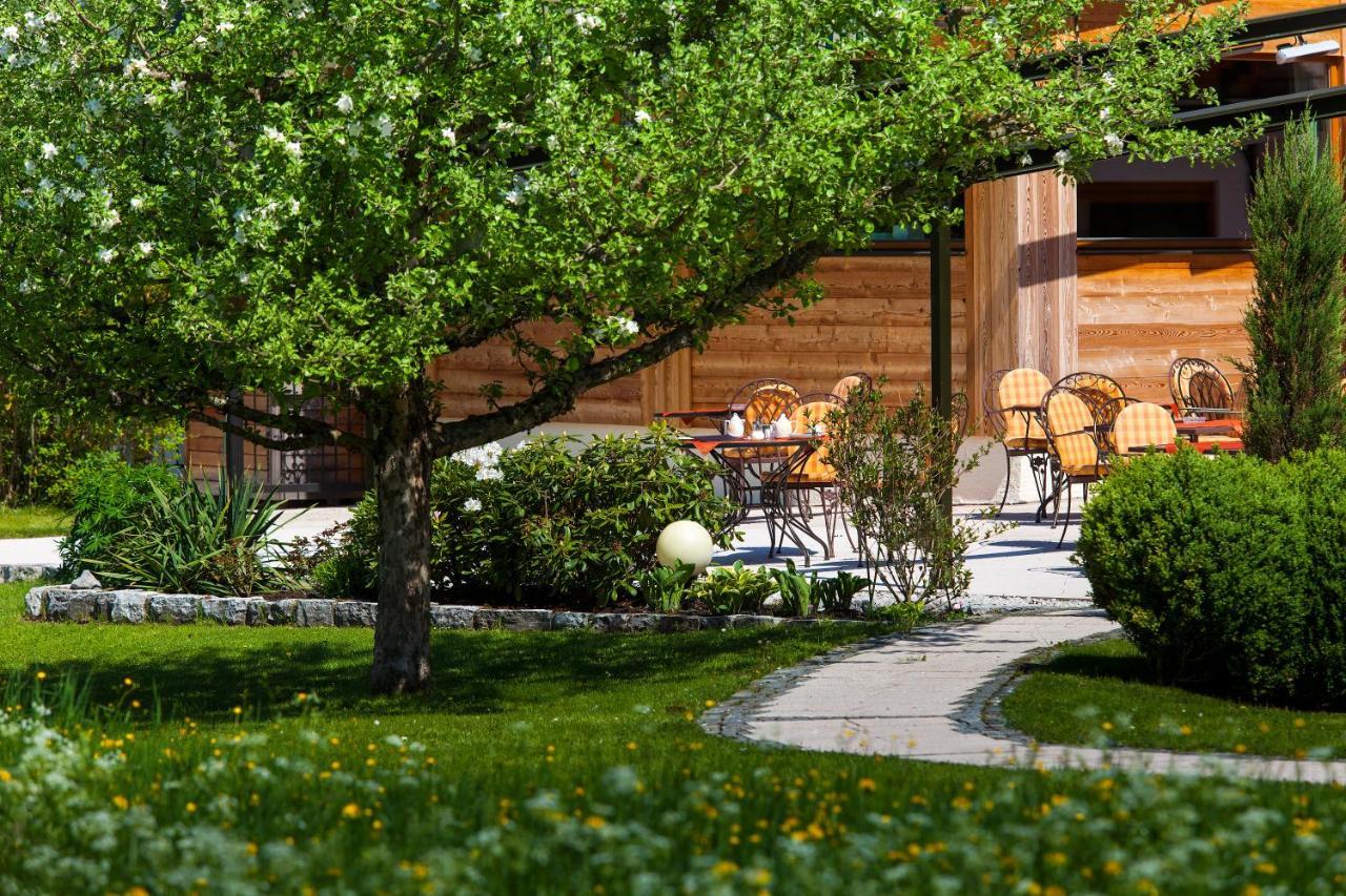 Alm- & Wellnesshotel Alpenhof Schönau am Königssee Exteriör bild