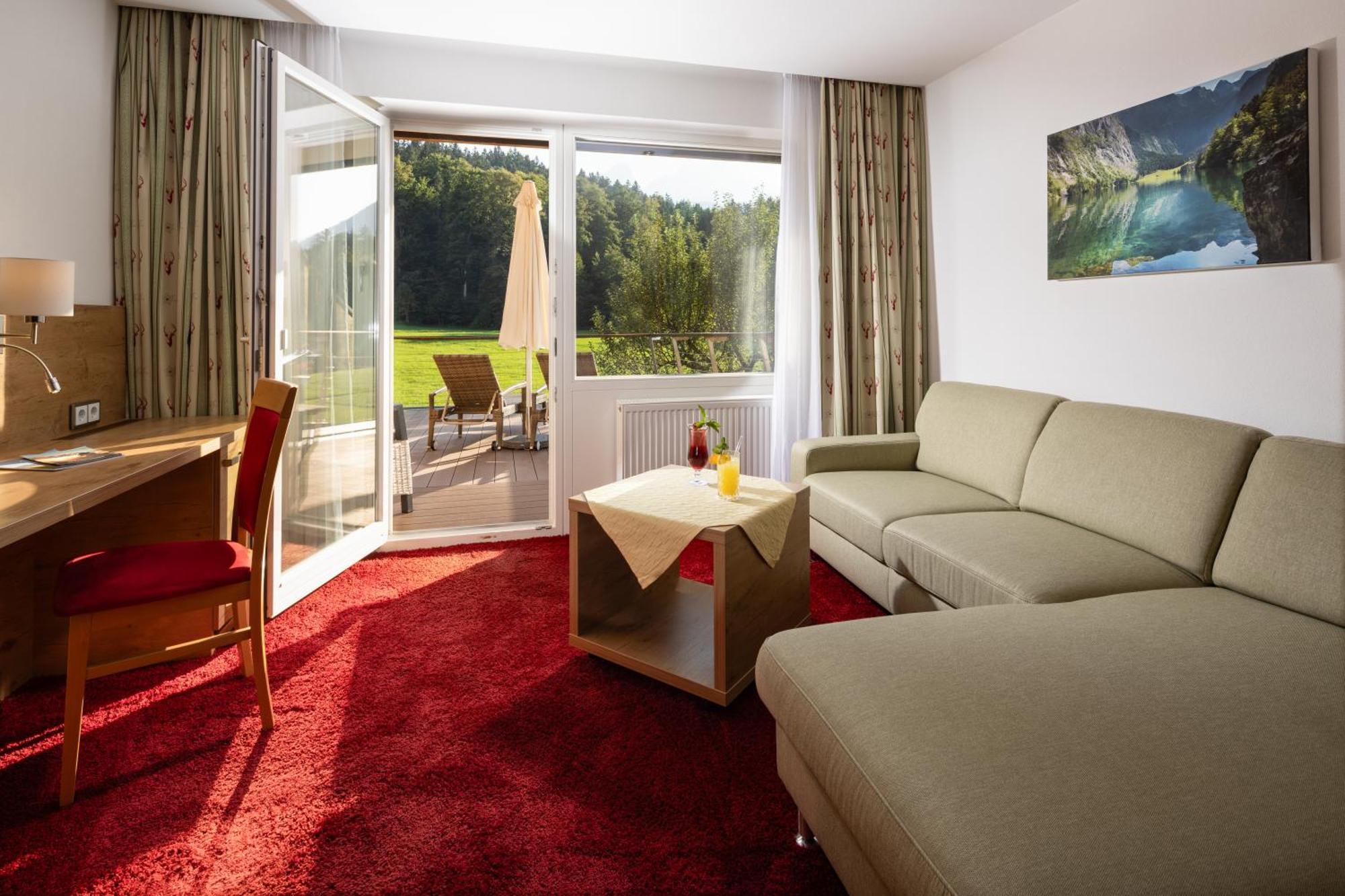Alm- & Wellnesshotel Alpenhof Schönau am Königssee Exteriör bild