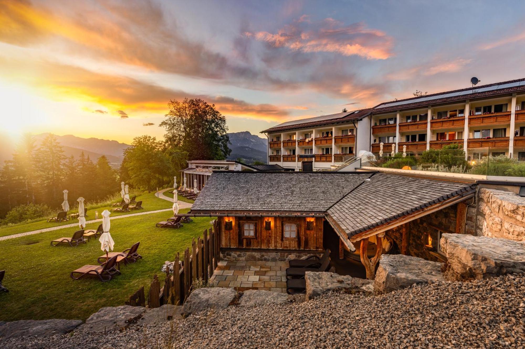 Alm- & Wellnesshotel Alpenhof Schönau am Königssee Exteriör bild
